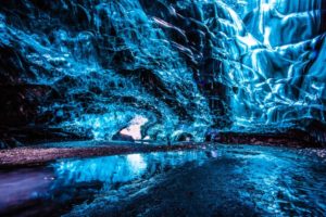 Islanda Grotta di ghiaccio sotto il Vatnajokull