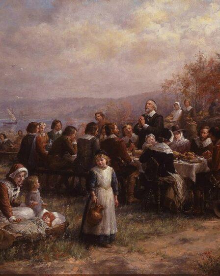 Festa del Ringraziamento: Thanksgiving at Plymouth, 1925, Brownscombe. Immagine di pubblico dominio via Wikimedia Commons.