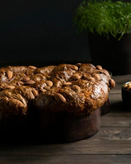 Colomba pasquale. Immagine da Freepik (attribuzione nell'articolo).