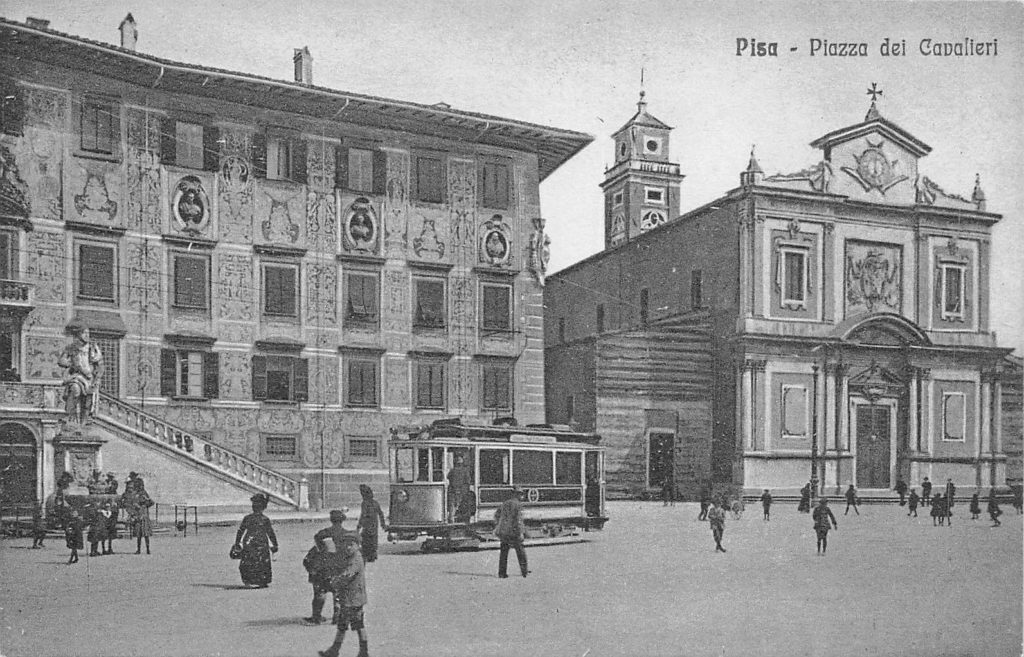 Piazza dei Cavalieri - Pisa