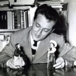 Gianni Rodari. Immagine di pubblico dominio via Wikimedia Commons.