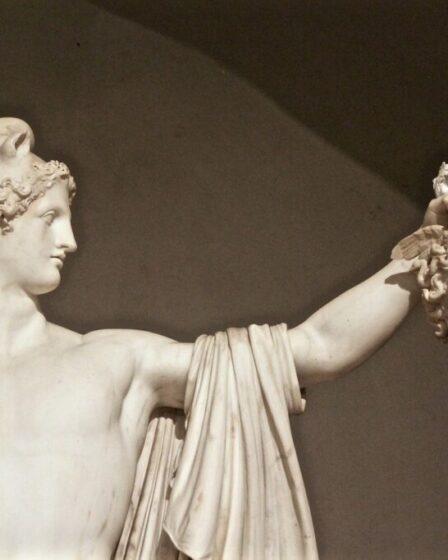 Perseo decapita Medusa: mostri mitologici. Foto di nightowl da Pixabay.