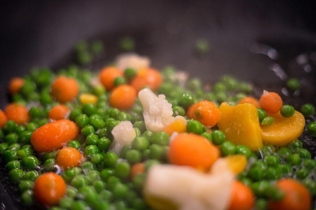 Ricette con i piselli. Foto di Uwe Conrad da Pixabay..
