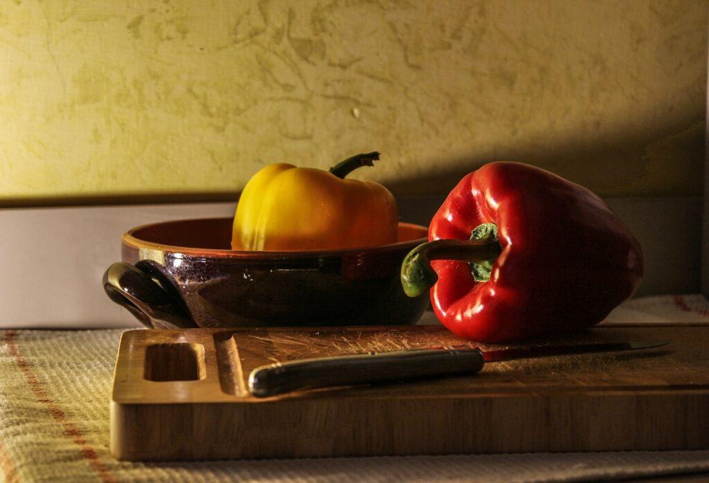 Peperoni dolci, gialli e rossi.