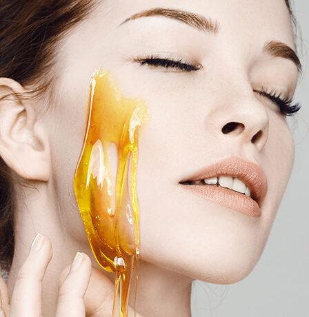 Skincare fai da te con il miele