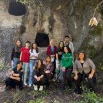 S'incantu de sos pitziccos, recita a Ghilarza dedicata alla Sardegna preistorica. Nella foto, gli studenti dell'Istituto Comprensivo Ghilarza-Abbasanta.