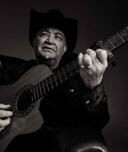 Eliades Ochoa al festival Dromos 2025, 3 agosto a Oristano.