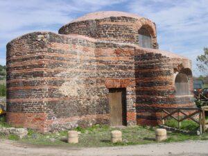 Chiesa-bizantina-Nostra-Signora-di-Mesumundu-Sardegna