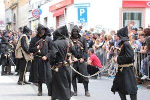 Carnevale sardo: Thurpos di Orotelli. Foto di Gianni Careddu via Wikimedia Commons.