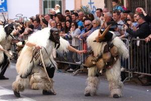 Boe e Merdule di Ottana. Foto di Gianni Careddu via Wikimedia Commons.