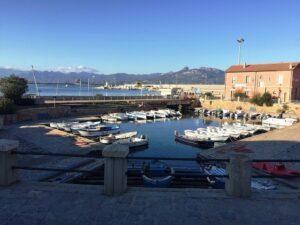 Arabatx - Cala Genovesi, porticciolo turistico.
