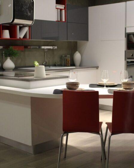 Cucina design per casa moderna.