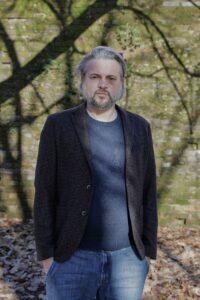 Roberto Camurri (foto di Francesco Giusti per NN editore).