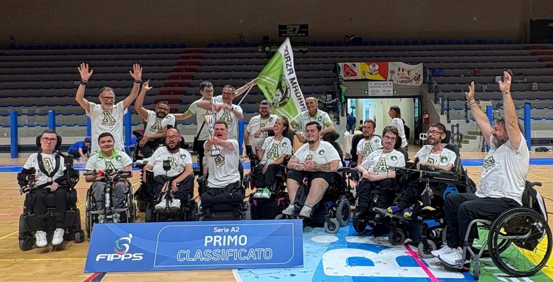 I Madracs Udine vincono il campionato di Serie A2 di hockey in carrozzina eletrica.